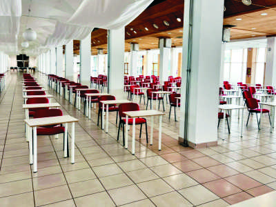 Banchi tipo scuola per concorso pubblico