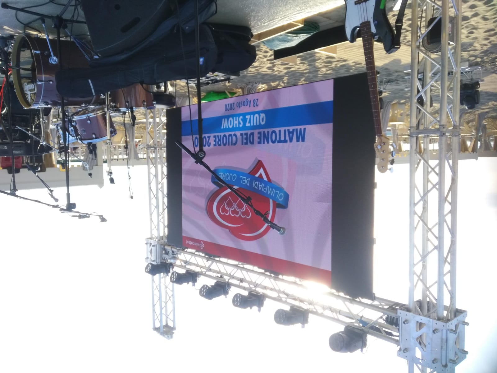 Noleggio ledwall per esterni - Esempio Alpemare, Forte dei Marmi, cena con evento